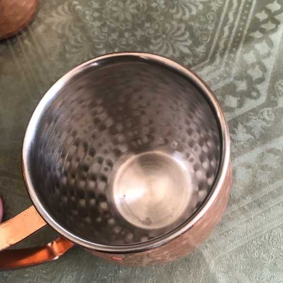 Copper Hammered Mugs for Dining, camping or on the road, a little scuffing - Picture 2 of 9